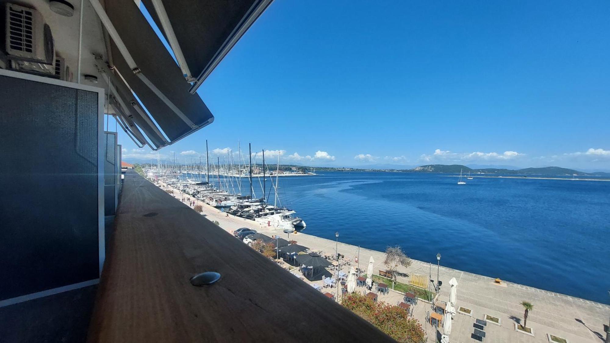 Hotel Avra Превеза Экстерьер фото