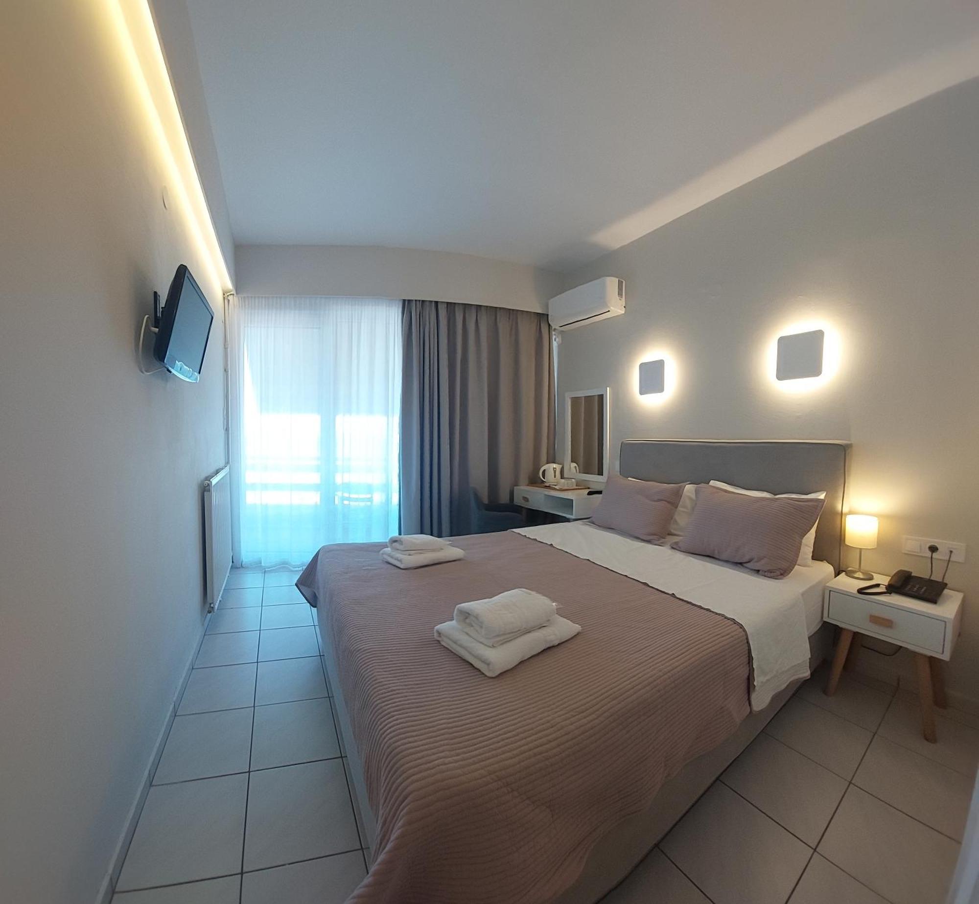 Hotel Avra Превеза Экстерьер фото